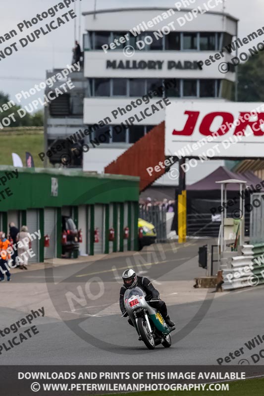 Vintage motorcycle club;eventdigitalimages;mallory park;mallory park trackday photographs;no limits trackdays;peter wileman photography;trackday digital images;trackday photos;vmcc festival 1000 bikes photographs